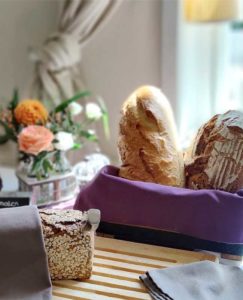 Brot aus unserer eigenen Bäckerei
