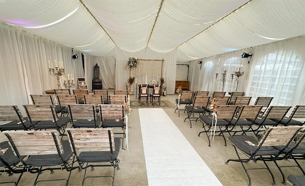 Freie Trauung in der Scheune